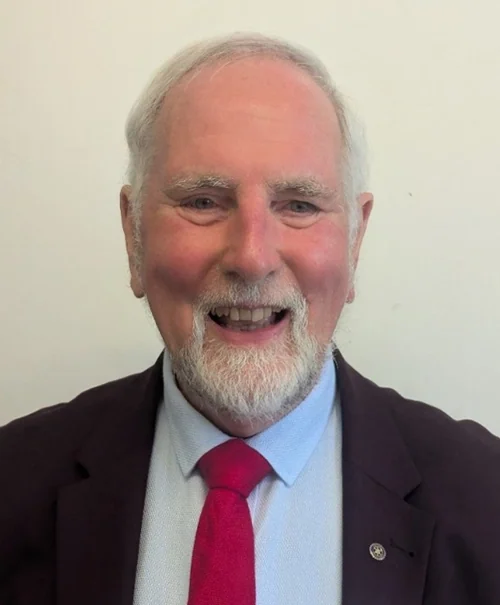 Ken Holmes